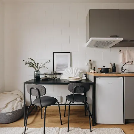 Eduard House By Larsen *