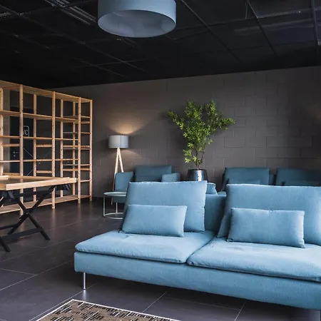Eduard House By Larsen Apartment