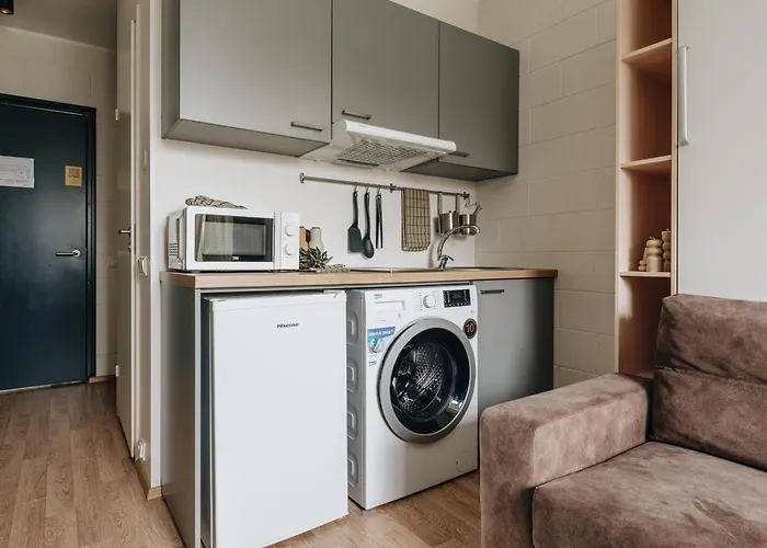 Eduard House By Larsen *